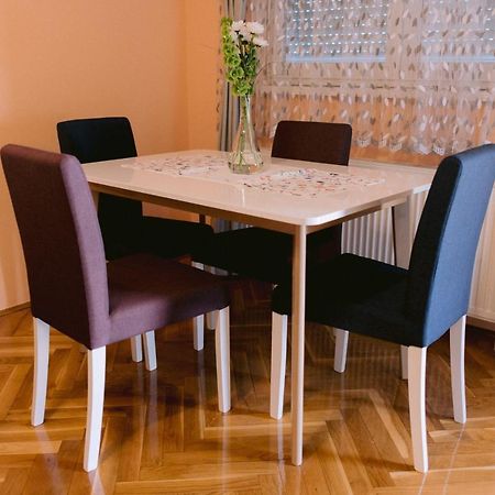 Apartment Lipa Novi Sad Luaran gambar